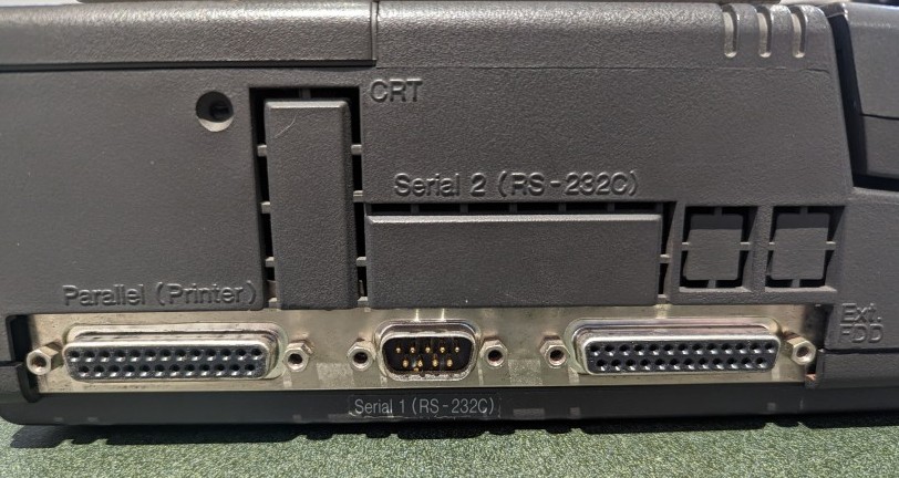 Sharp PC-4641 Connectors